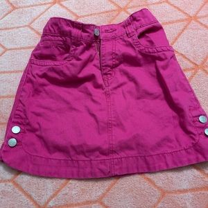 super cute pink skirt